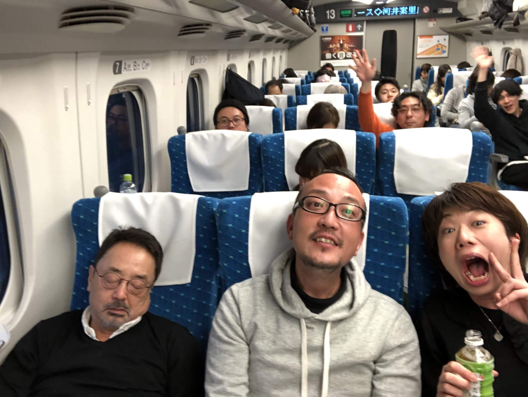 体重80kg台をキープ中の青木です。